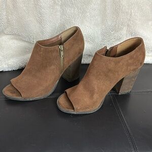 Carlos open toe booties